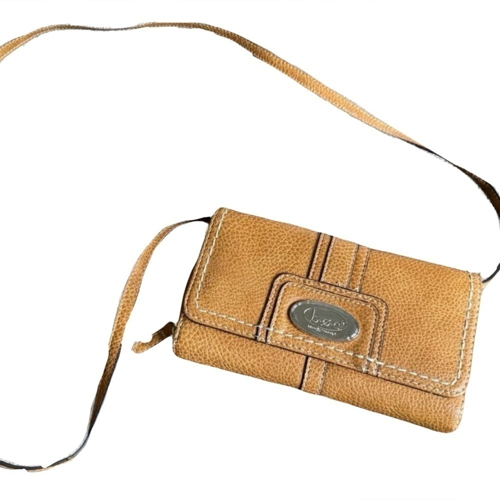 B.O.C. womens yellow/tan leather crossbody wallet